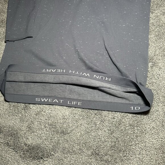 Lululemon Swiftly Tech Hooded 1/2 Zip Long Sleeve Size 10 Nebula Grey White Read - Picture 8 of 14